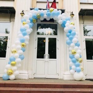 Арка из разнокалиберных шаров №2