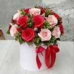 Розы мixв шляпной коробке (AirBoxFlowers) модель-15